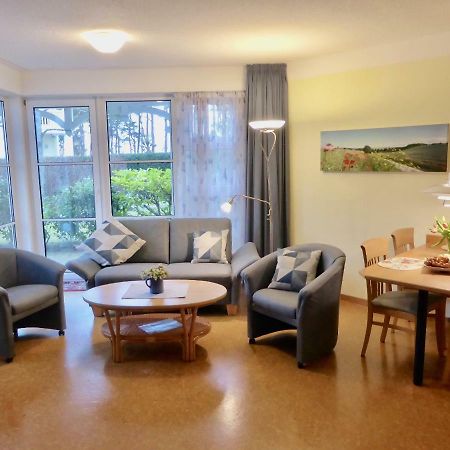 Strandlaeufer Im Haus Strelasund Binz Bagian luar foto
